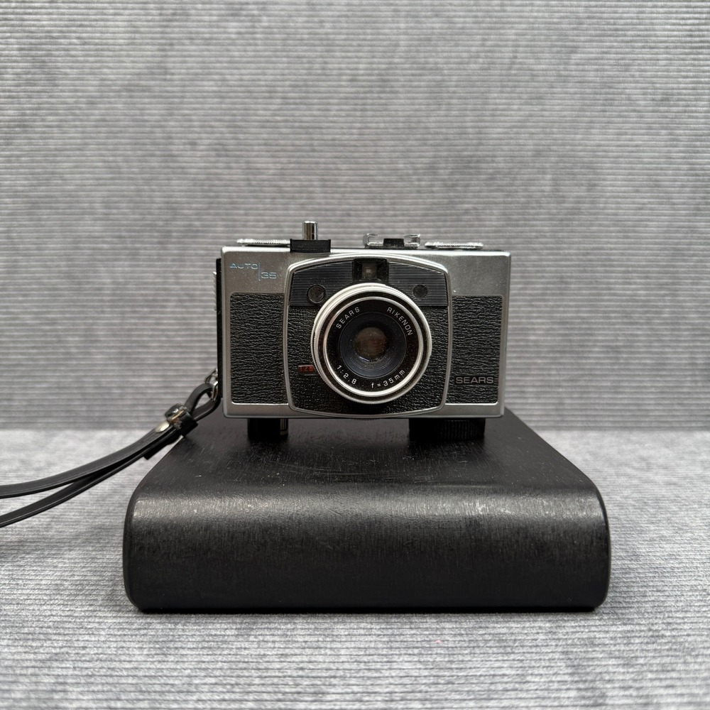 Sears Auto 35 Vintage Film Camera Rikenon 35mm f2.8 Lens Silver Black